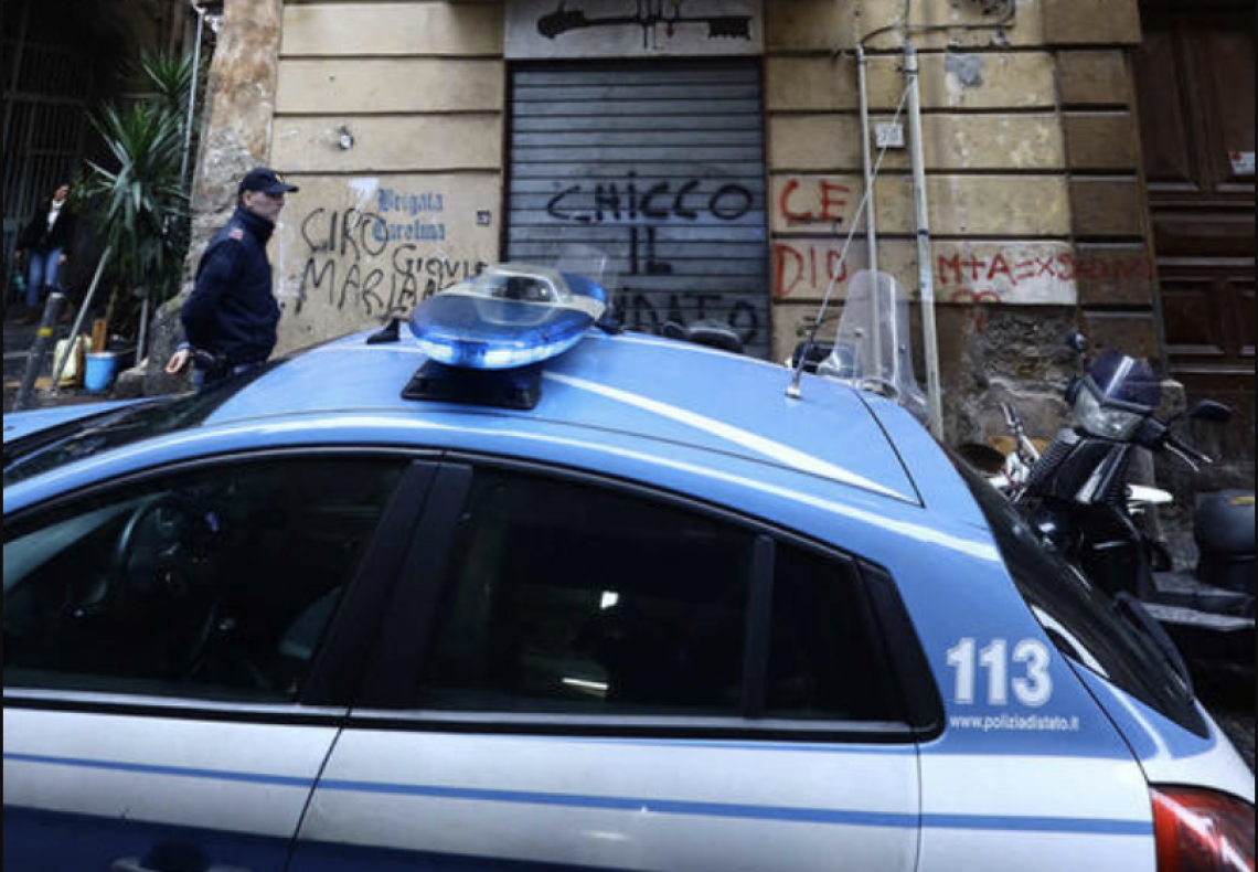 Bagnoli, alla guida senza patente fugge all’alt: nei guai