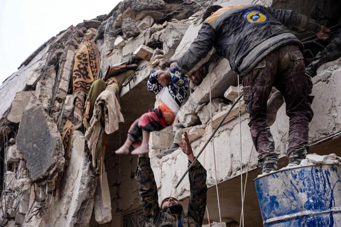 Terremoto Turchia e Siria, oltre 5.000 morti. Disperso un italiano. Oms: «Le vittime potrebbero arrivare a 20mila»