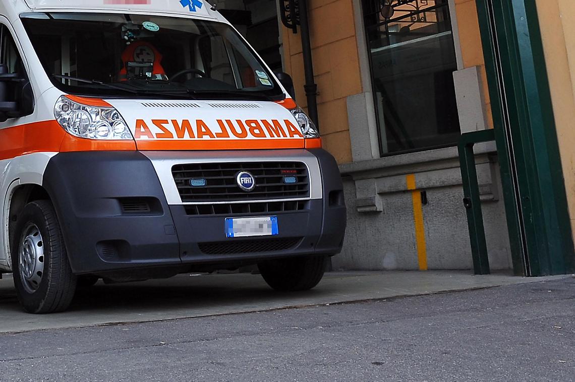 Si schianta con lo scooter, muore 16enne