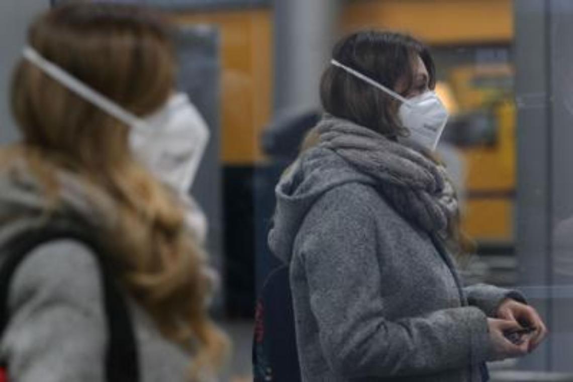 Coronavirus, Rezza: «In fase 2 mascherine in pubblico e al chiuso»