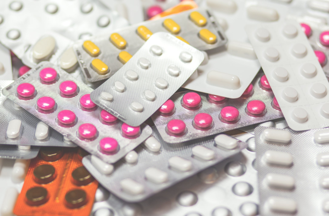 Farmaci cinesi venduti come anti Covid, sequestrate 6mila confezioni