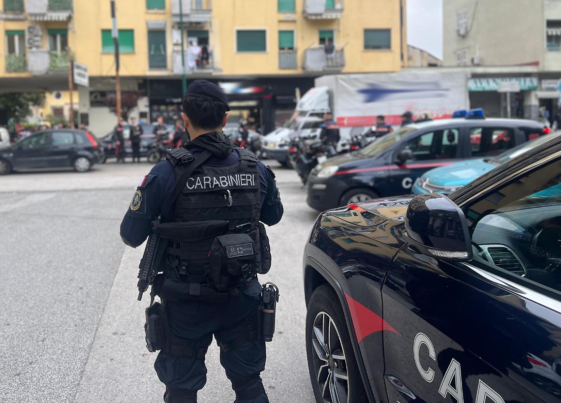Fuorigrotta sotto assedio, arresti e denunce