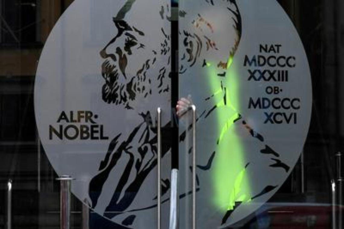 Il Nobel perde i pezzi