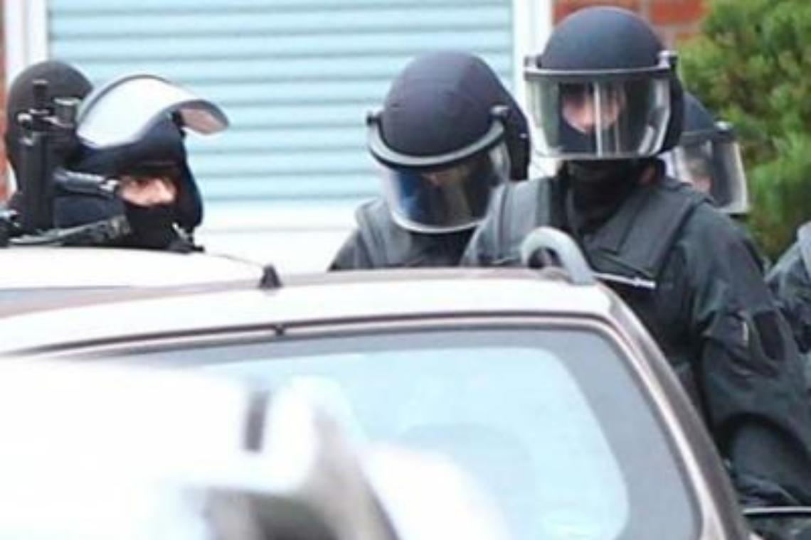 Ostaggi e spari, paura a Tolosa