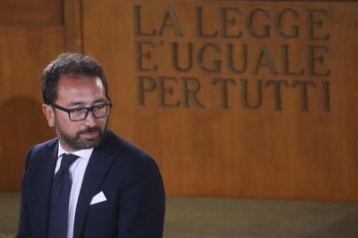 Carceri, da centrodestra mozione di sfiducia per Bonafede