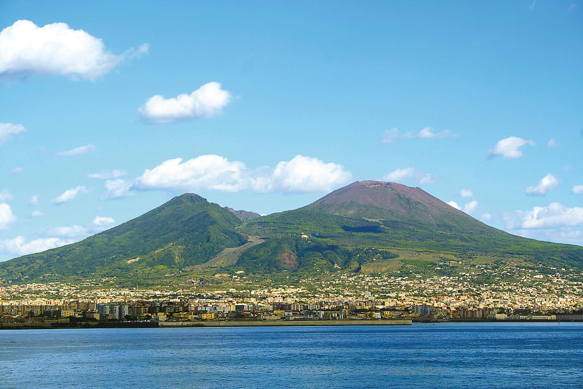 Approvato piano antincendio boschivo del Parco nazionale del Vesuvio
