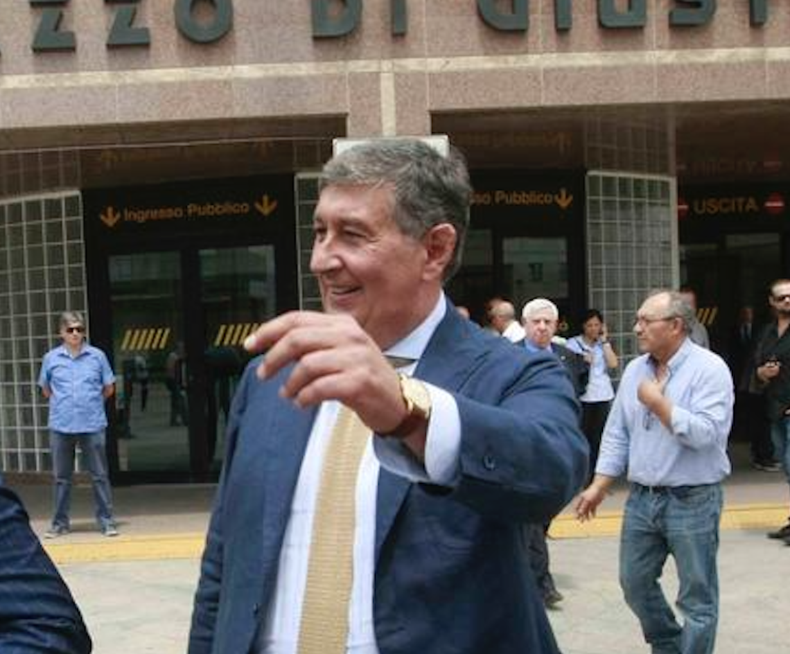 Lutto a Napoli, morto il penalista Carlo Fabbozzo