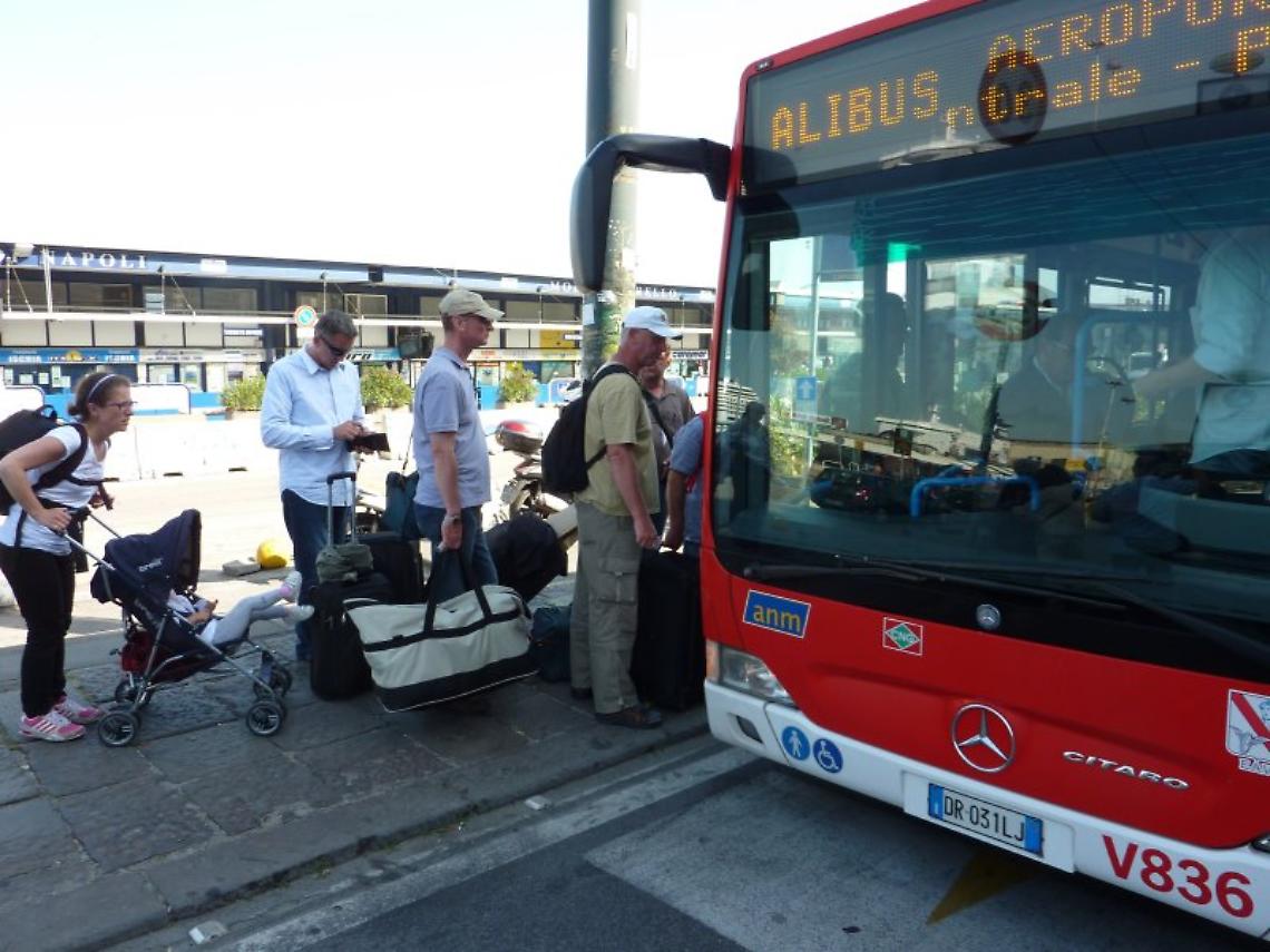 Alibus, nuova fermata per l'imbarco degli aliscafi a Mergellina