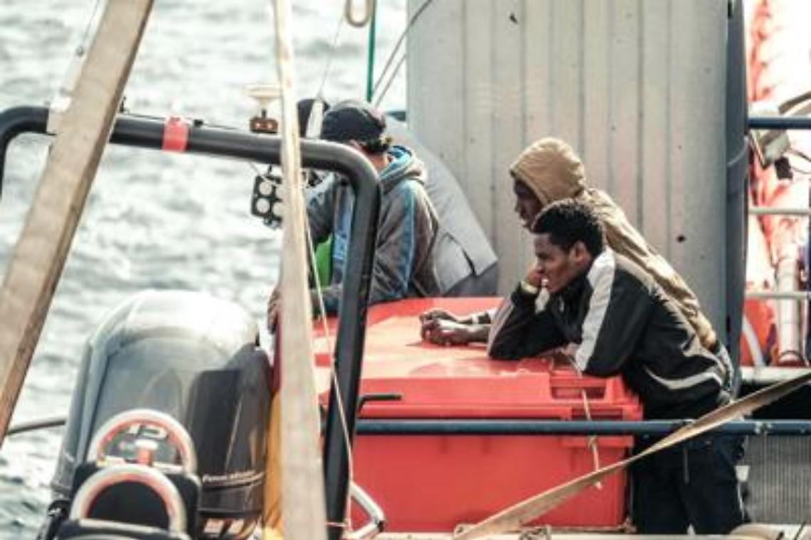 A Pozzallo rimorchiatore con 62 migranti