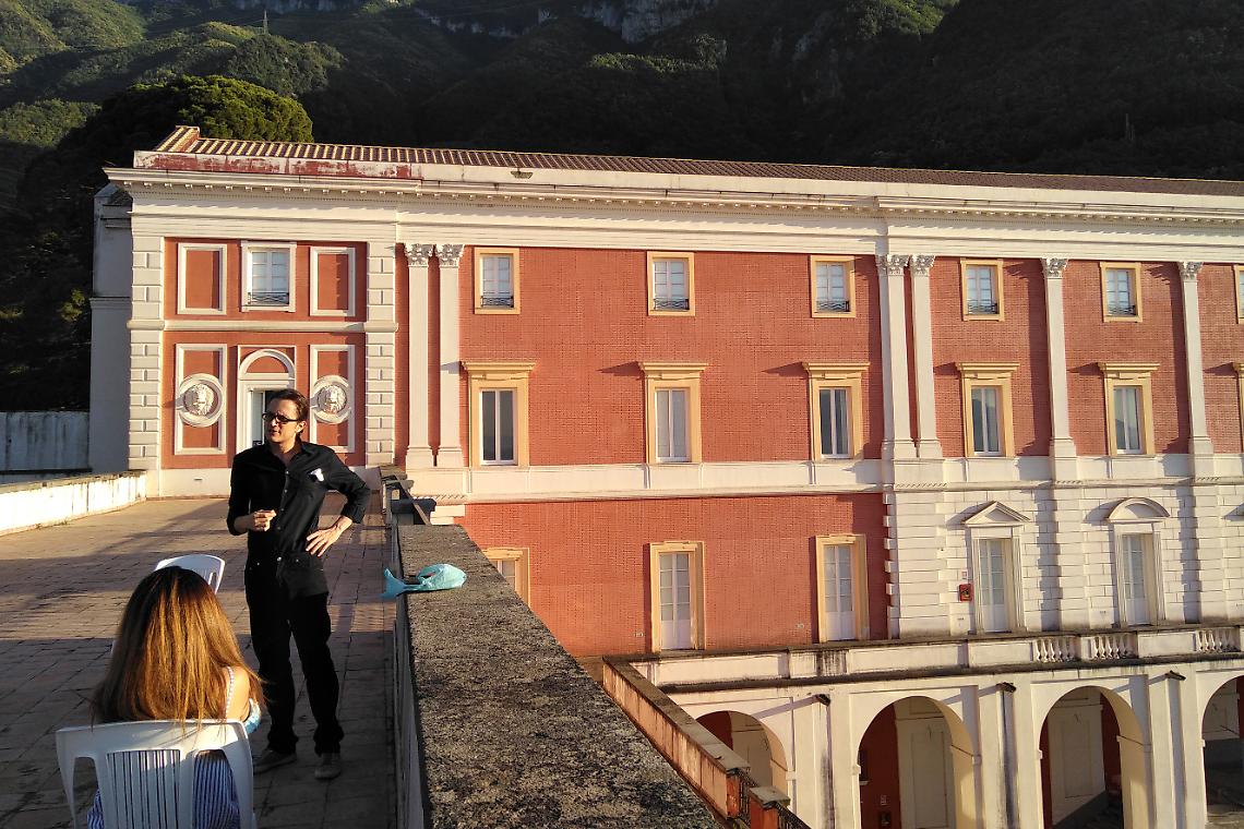 Il teatro inedito e itinerante nelle Ville Vesuviane e nella Reggia di Quisisana