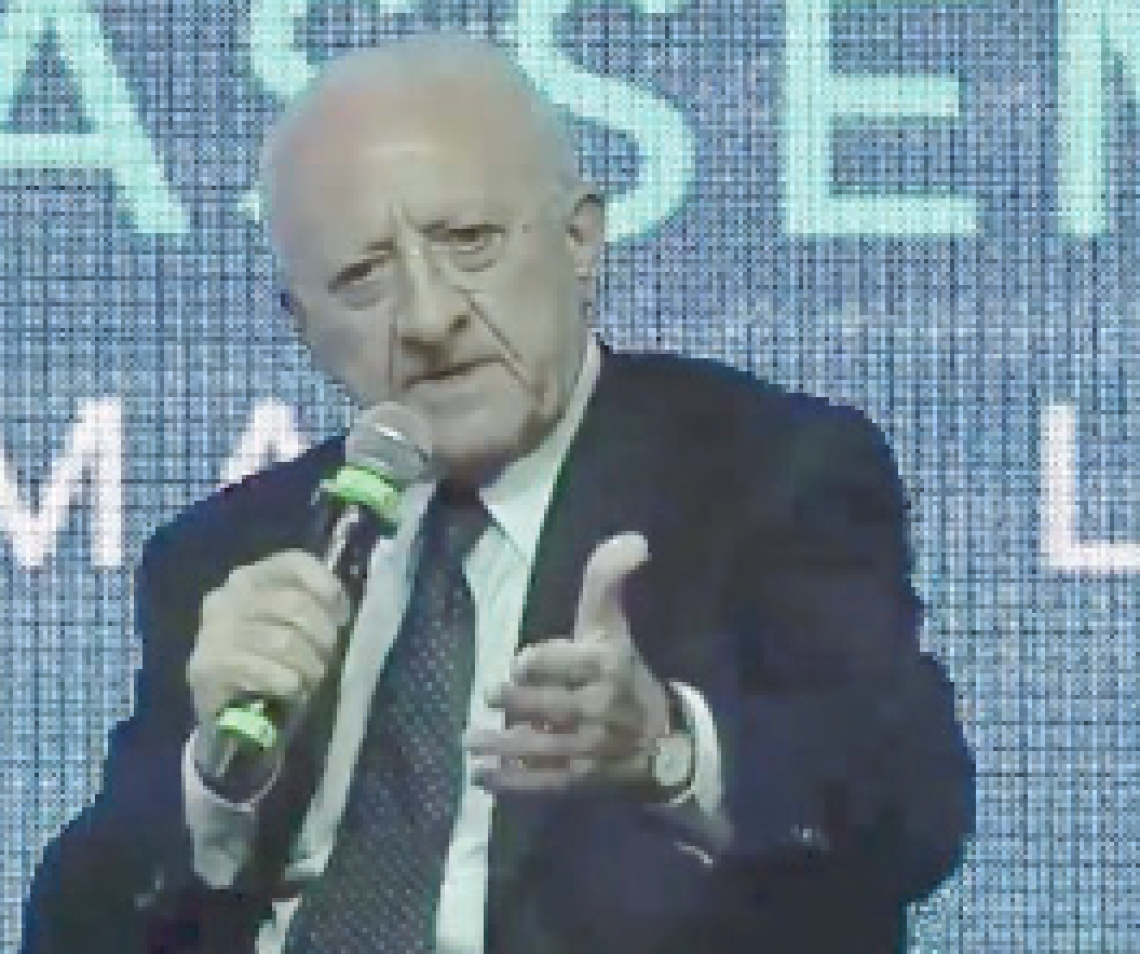 «Primi con 320 milioni in meno»