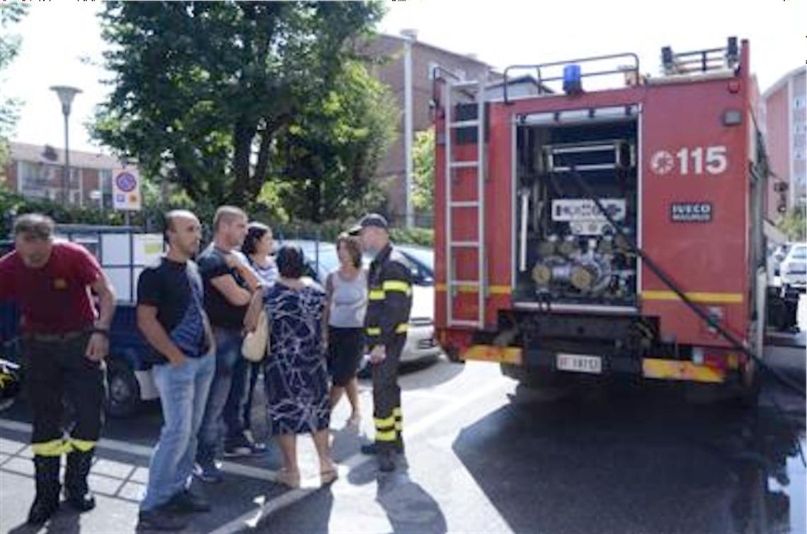 Lavorano alla rete del gas a Roma, gravi 3 operai