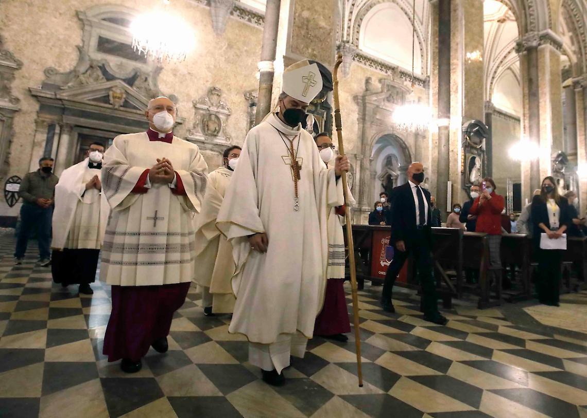 San Gennaro, dopo 2 anni in Duomo via le restrizioni Covid