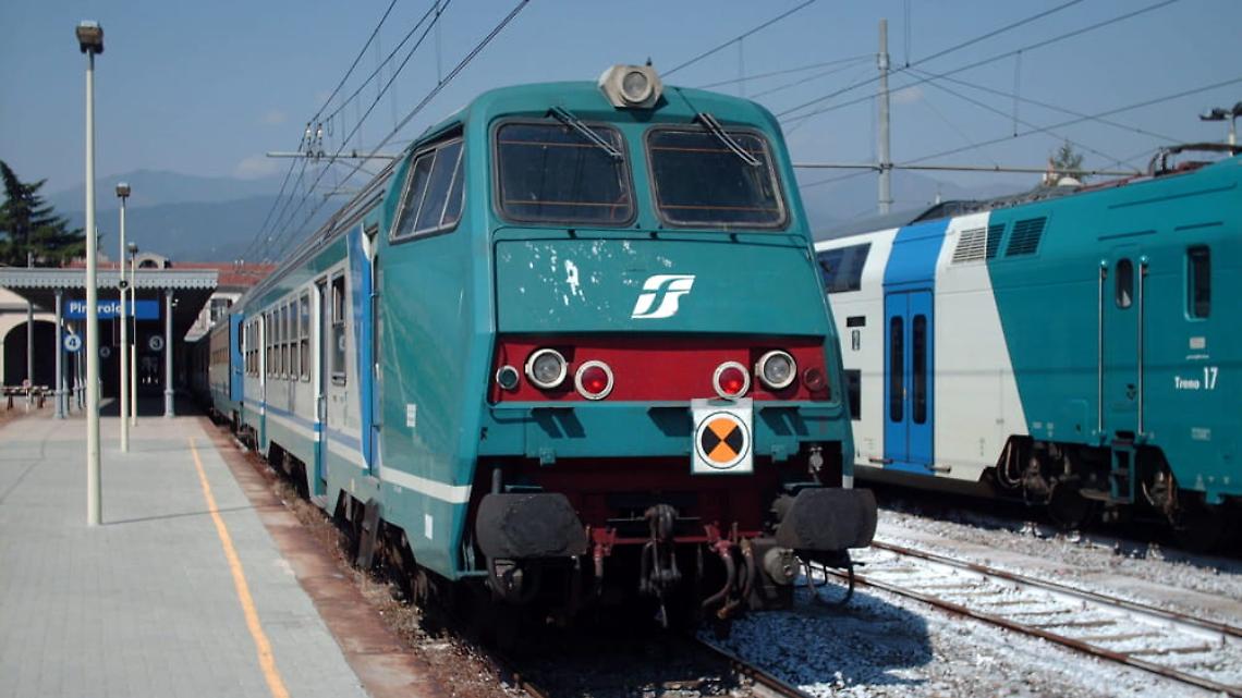 Linea Napoli-Salerno, via Nocera: stop ai treni per verifiche su ponte