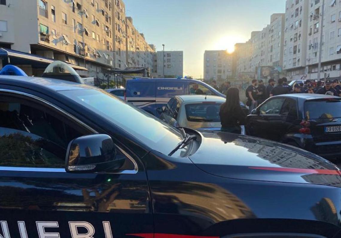 Blitz a Roma e Napoli, al setaccio zona di Tor Bella Monaca e Quartieri Spagnoli