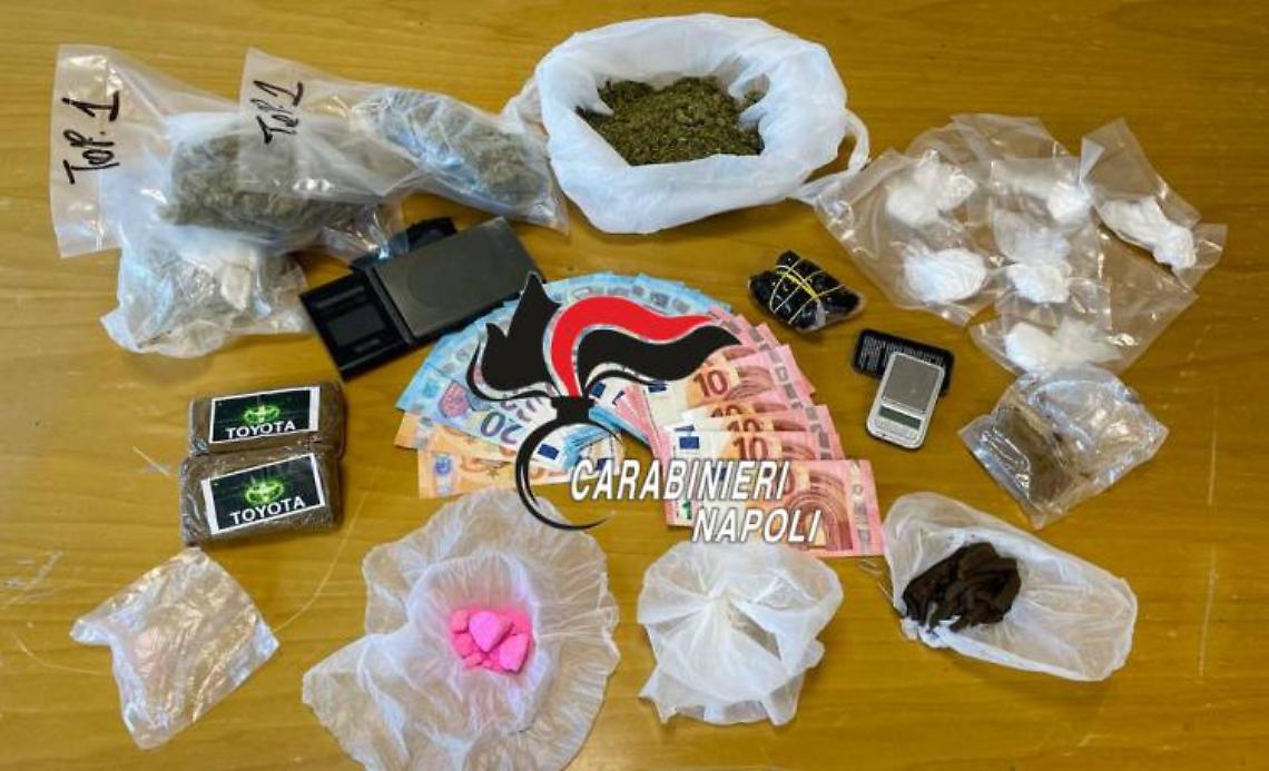 Coca rosa, 007 in allarme: caccia al carico