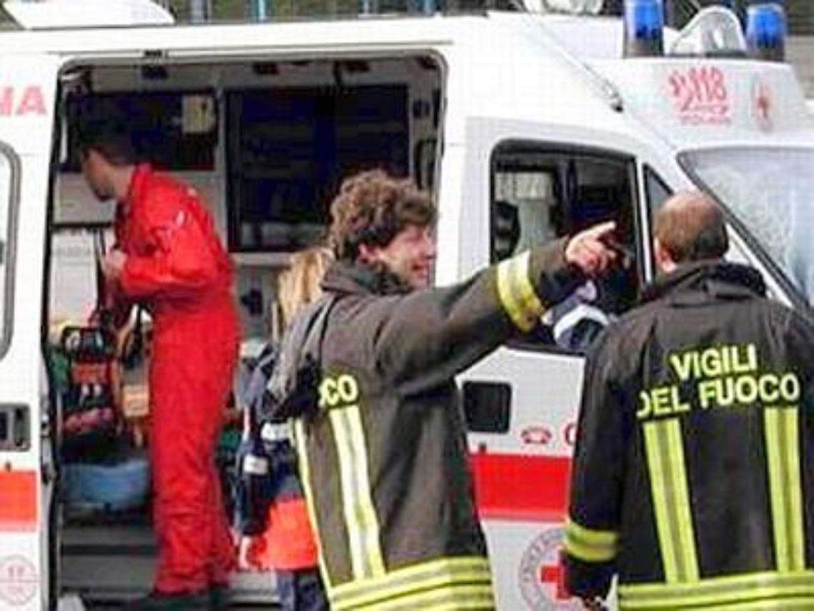 Esplosione a Casandrino, grave un 46enne