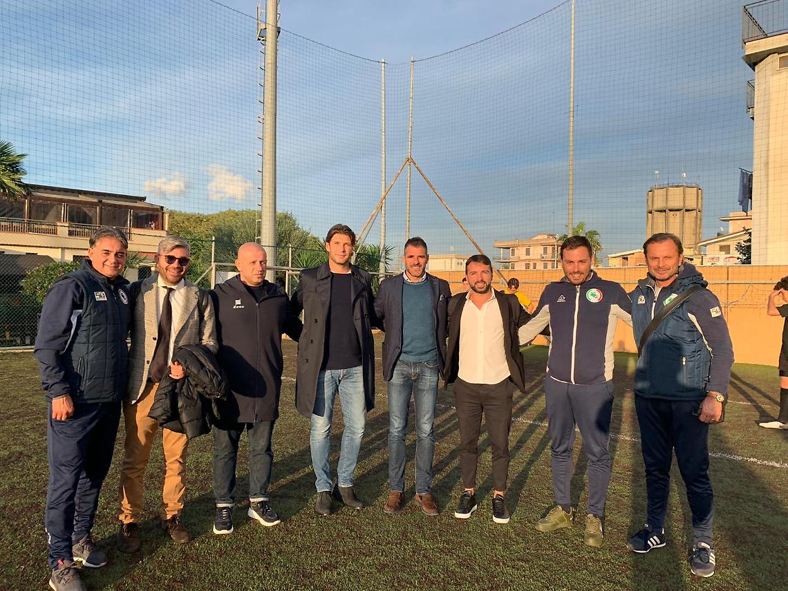 Simone Perrotta in visita alla Real Casarea