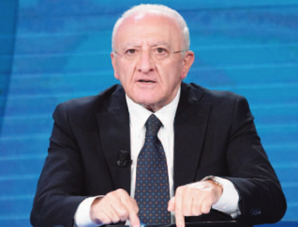 Fuga al Nord, l’ira di De Luca