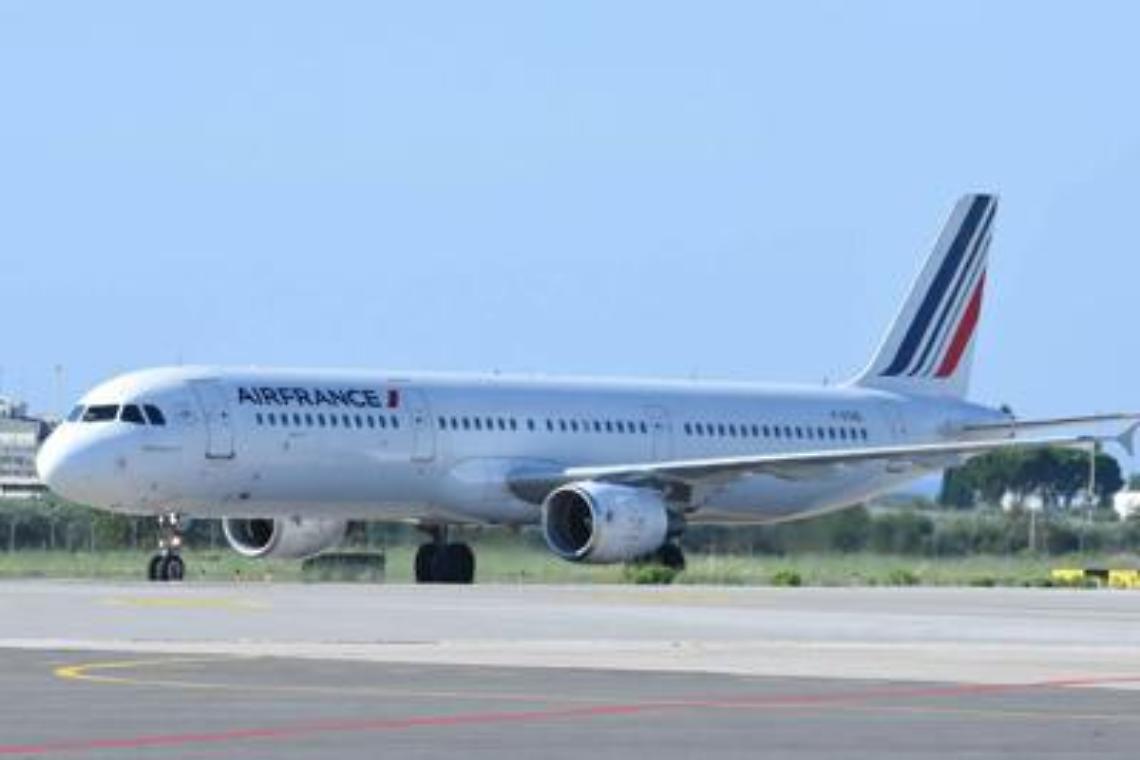 Francia, corpo di un bimbo in un carrello aereo da Costa d'Avorio