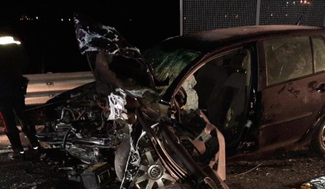 Schianto tra auto nel Casertano, morti due ragazzi