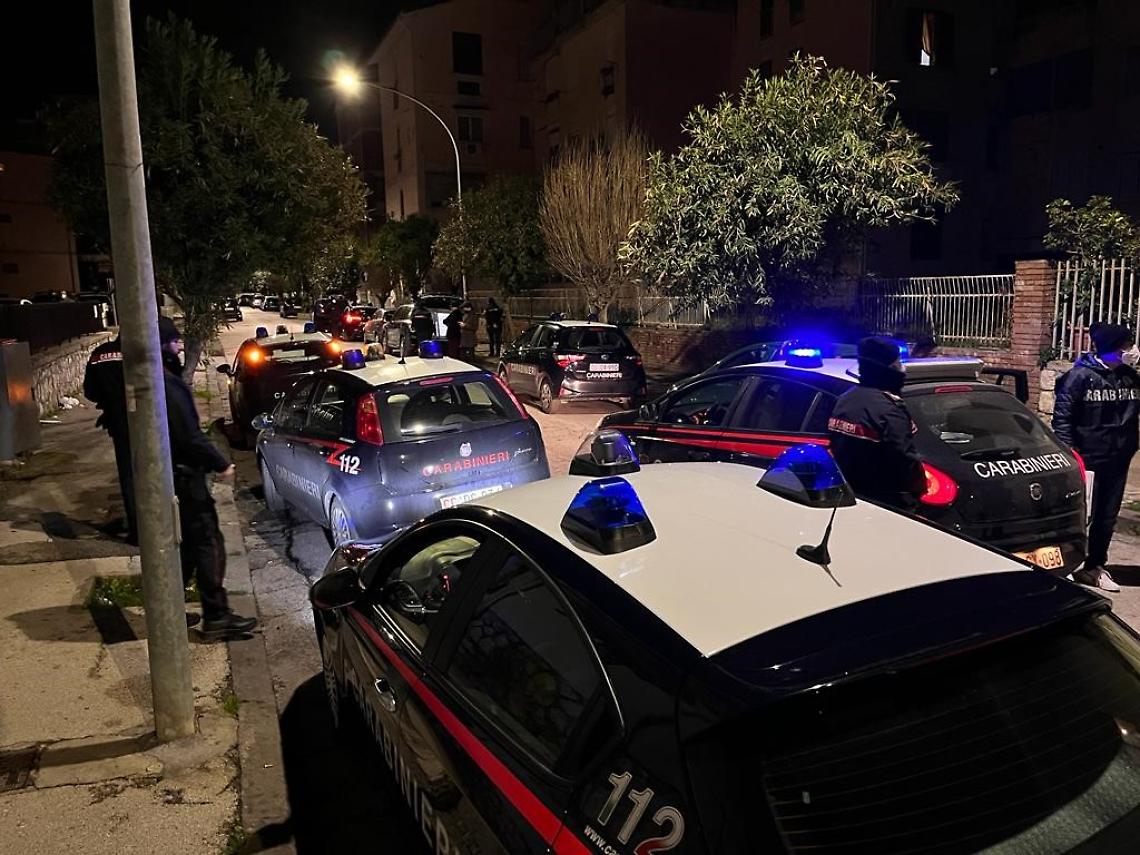 Droga da Caivano, smantellata piazza di spaccio a Caserta