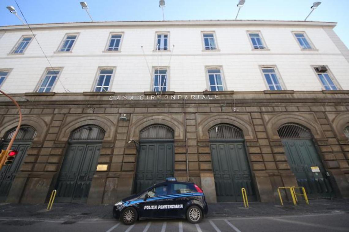Carceri: sindacati, 60 giorni stato agitazione a Poggioreale