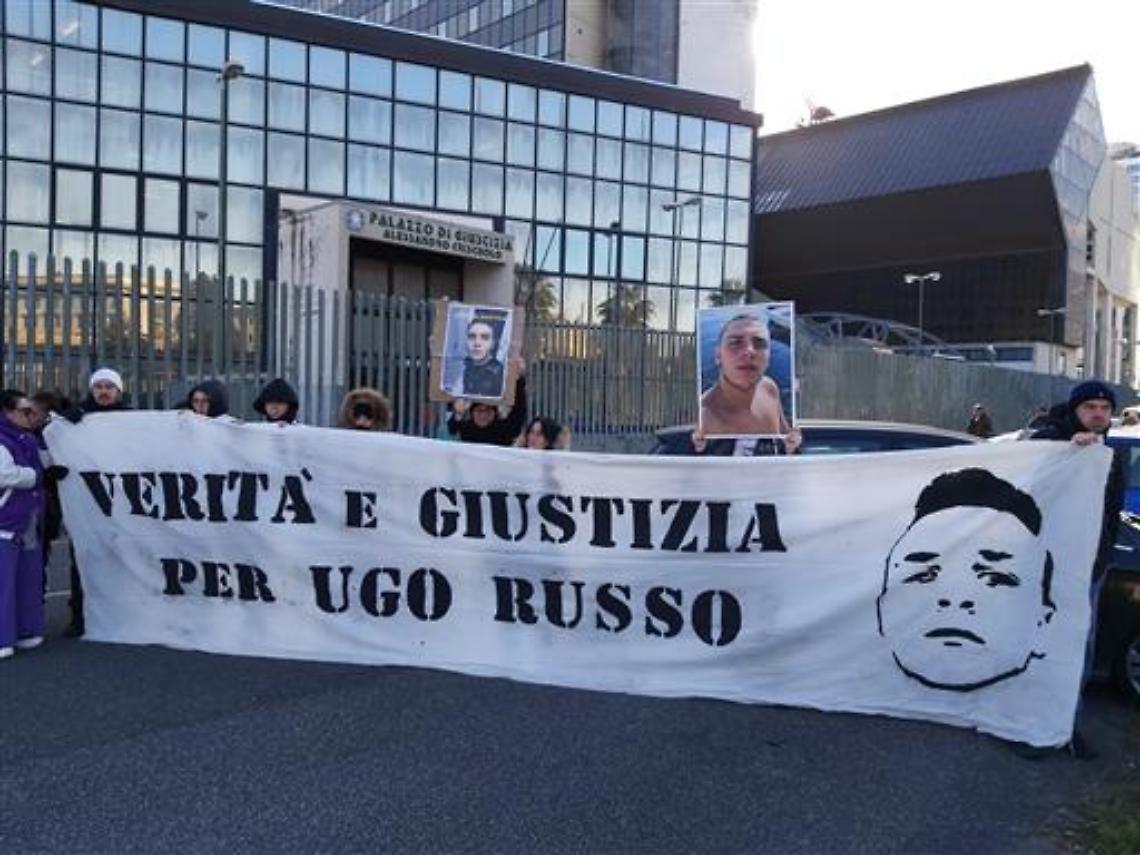 Ugo Russo, fratello e genitori parte civile: udienza rinviata