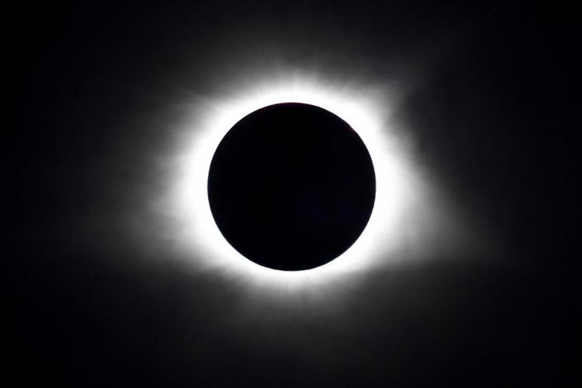 Eclissi solare, l'evento astronomico dell'anno: tutto quello che c'è da sapere
