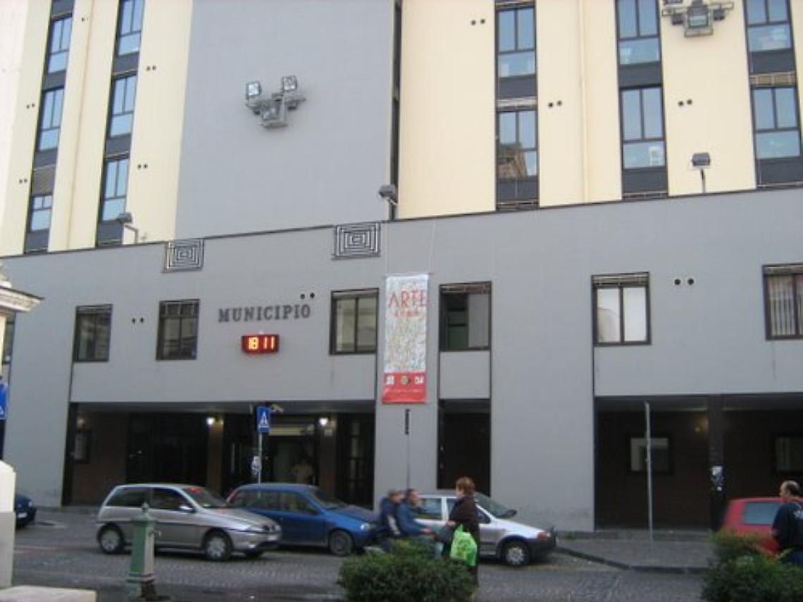 Giugliano, voto di scambio e corruzione: 25 arresti