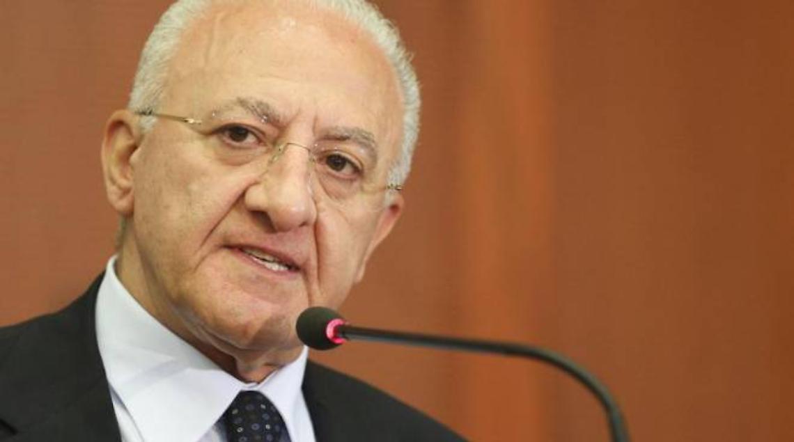 Il governatore De Luca: «Navigator? Una grande boiata, in Campania non li vogliamo»