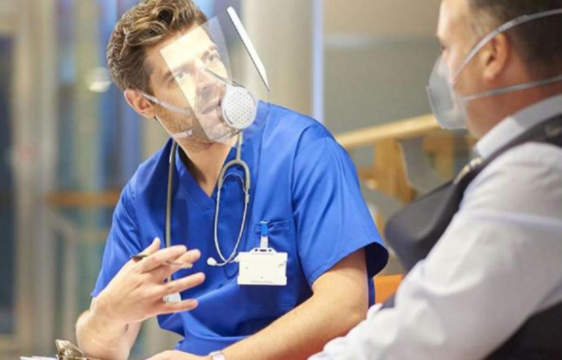 Coronavirus, dalla Sicilia arriva la mascherina riutilizzabile all'infinito