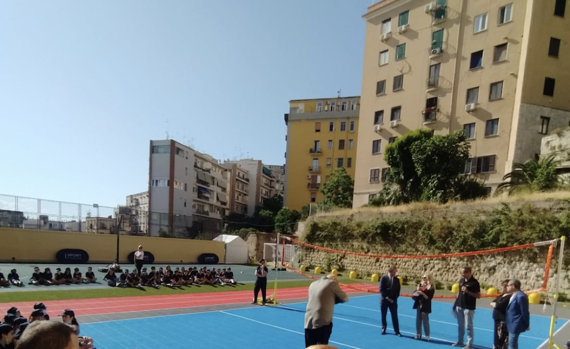 Nuovi spazi sportivi negli istituti Cuoco e Russo-Montale