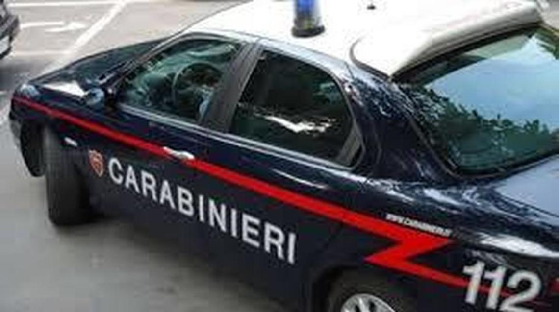 Tentano furto in una tenuta: denunciati a Saviano