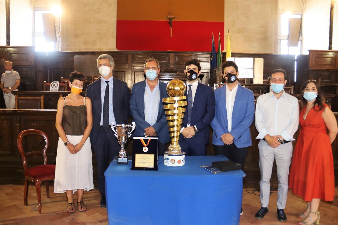 Gevi Napoli ricevuta in Comune per la promozione in serie A