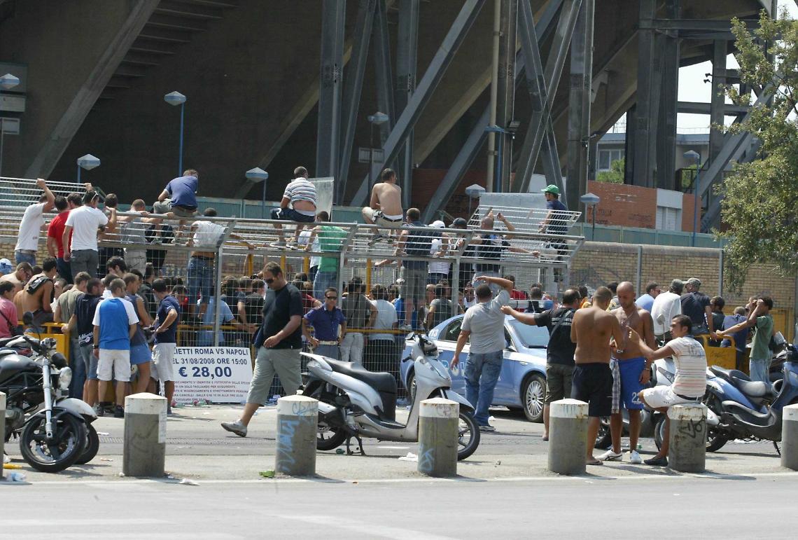 Napoli-Nizza: febbre già altissima: code ai botteghini