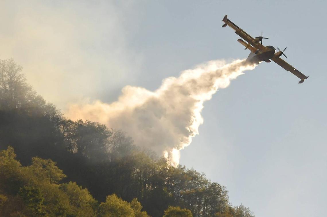 La Campania ancora in fiamme: 26 roghi