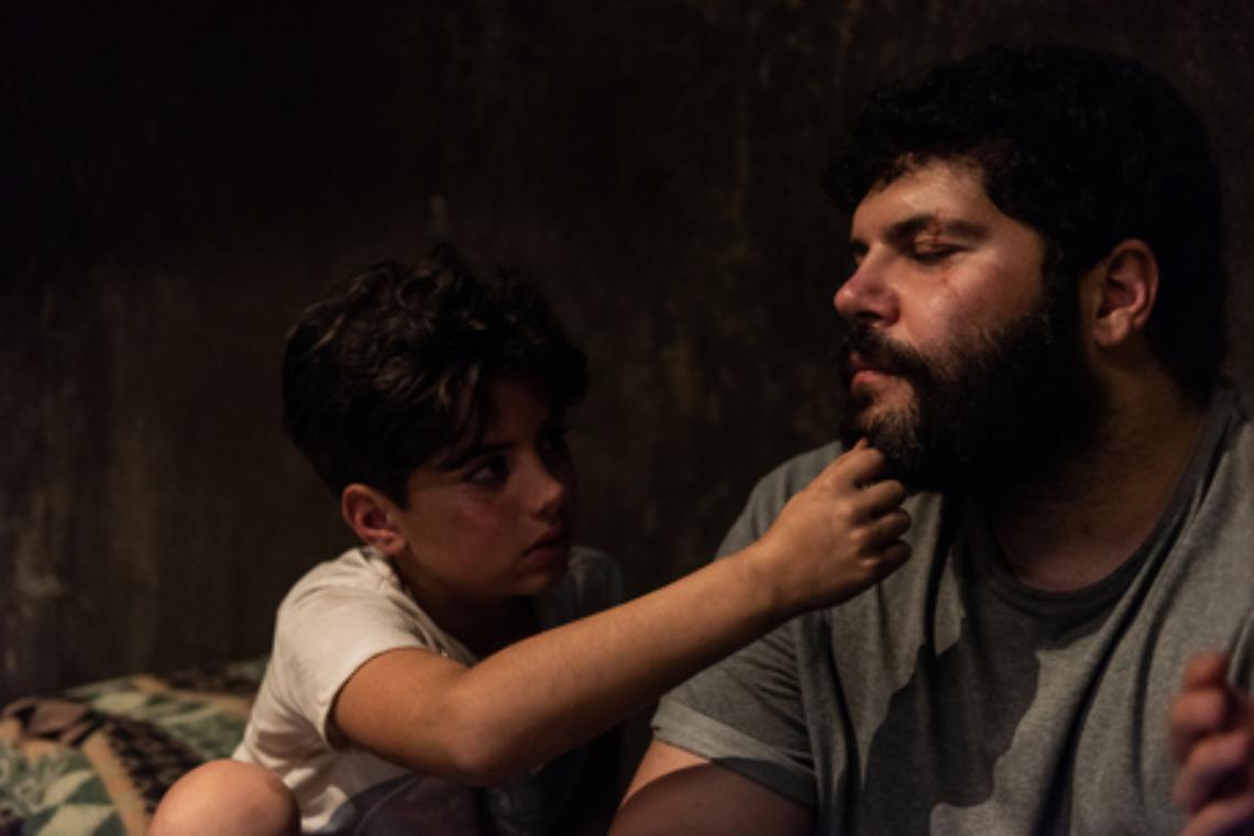 Venezia 77, "Spaccapietre": uno straordinario Salvatore Esposito nell'inferno del caporalato