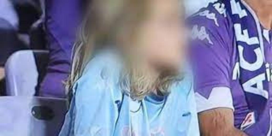 Maglia del Napoli al rovescio, Manfredi incontra piccolo tifoso