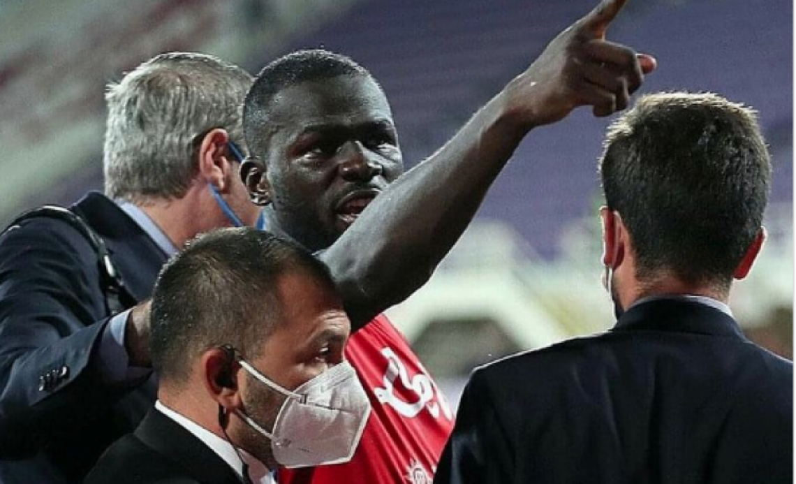 Cori razzisti a Firenze contro Koulibaly, indentificato tifoso