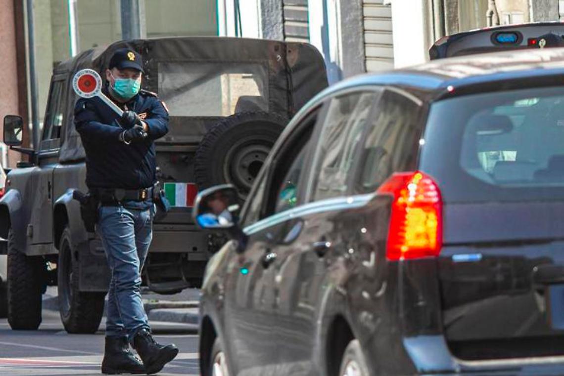 Scampia e Chiaiano, controlli anti-Covid: denunce e sanzioni