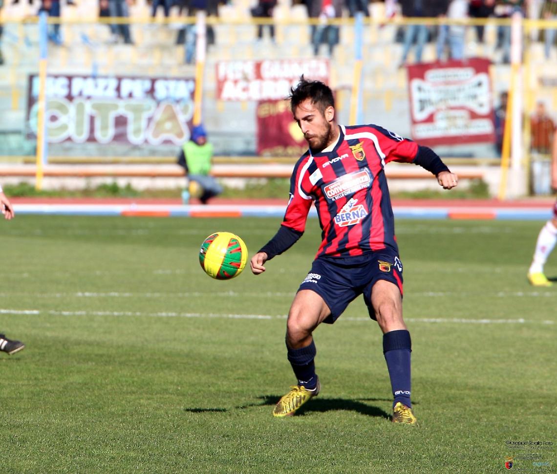 La Casertana non cede la vetta, Martina ko