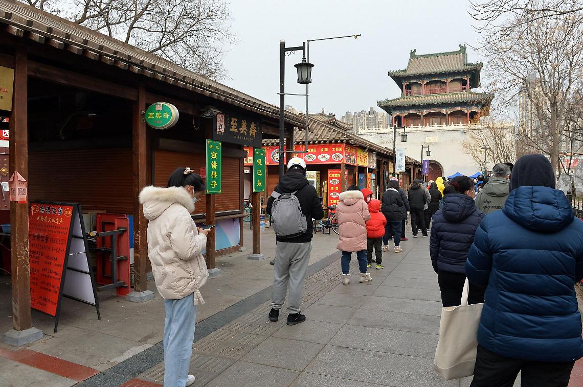 Covid Cina, focolaio Omicron a Tianjin: test per 14 milioni di persone