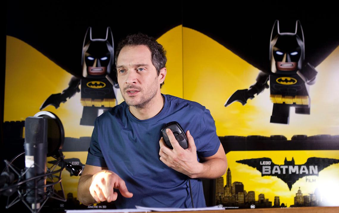 Lego Batman, Claudio Santamaria presta la voce all'eroe mascherato