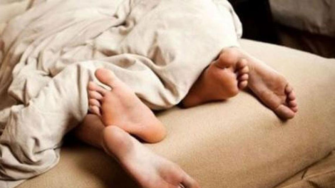 Coronavirus a Napoli, due coppie si incontrano in hotel: scatta la sanzione