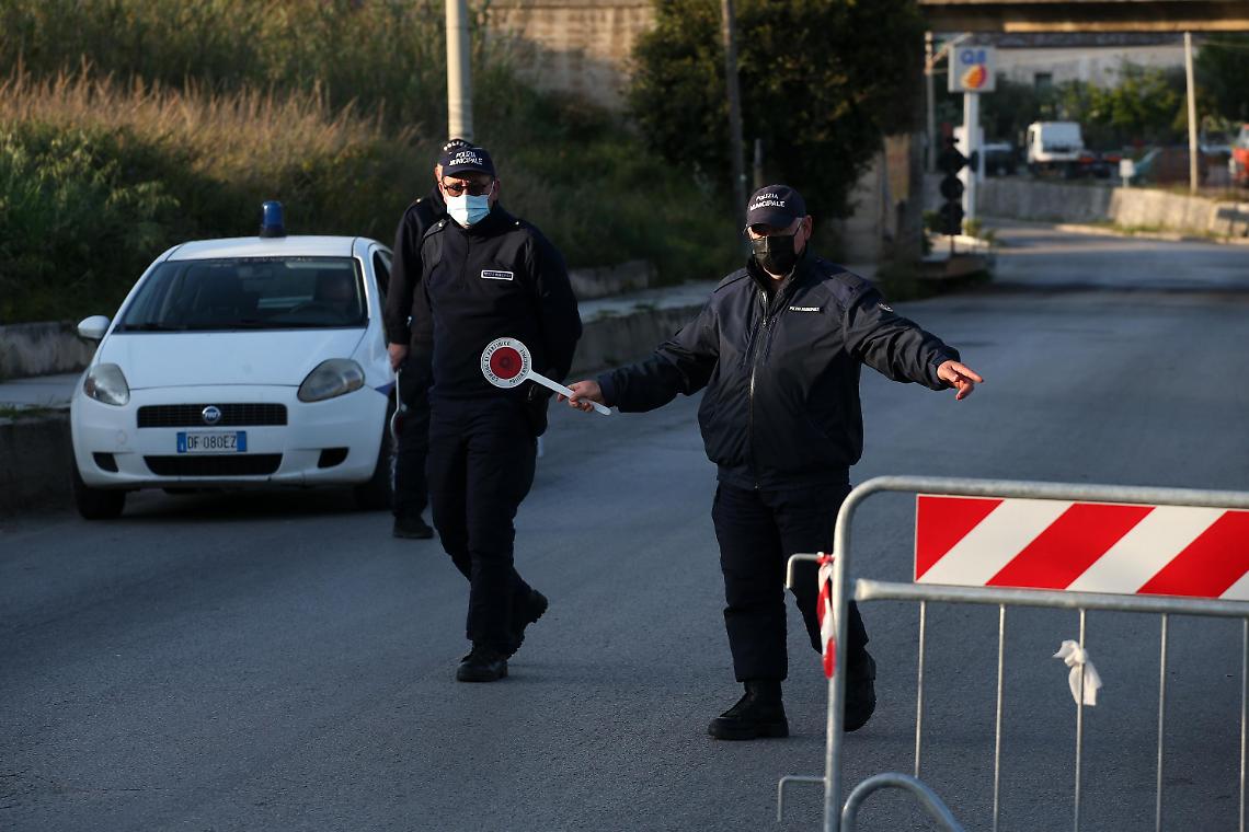 Zona arancione per quasi tutta l'Italia: cosa cambia da oggi