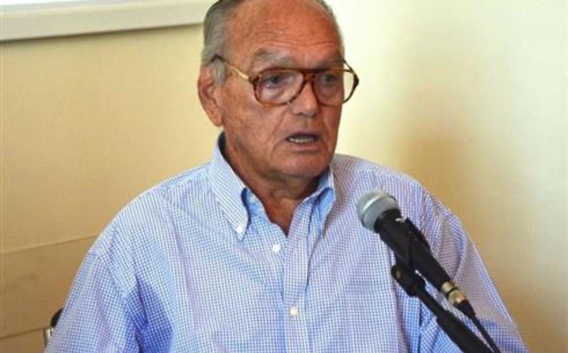L'appello di Vinicio: "De Laurentiis, conferma subito Sarri"