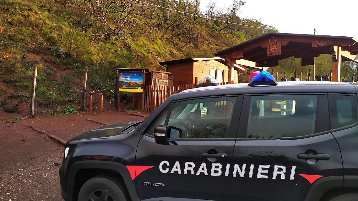 Acquista tutti ticket per il Vesuvio e li rivende a prezzi più alti