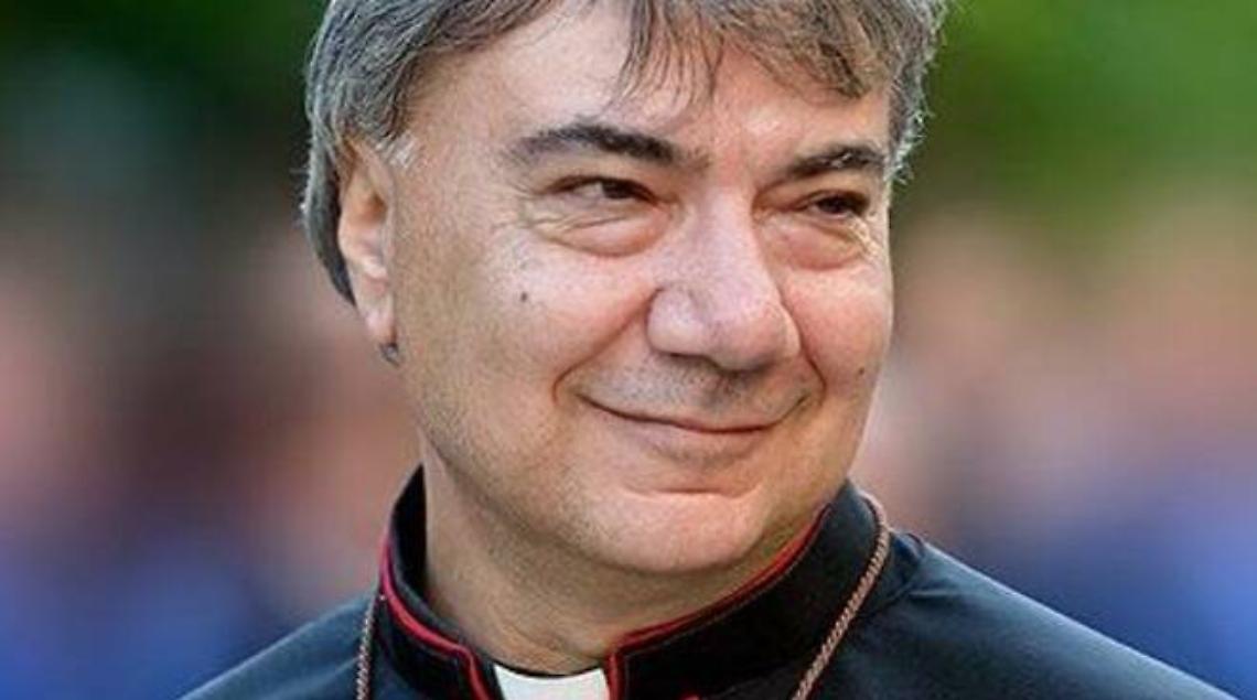 Battaglia sottoscrive il patto educativo: ragazzi il bene più sacro