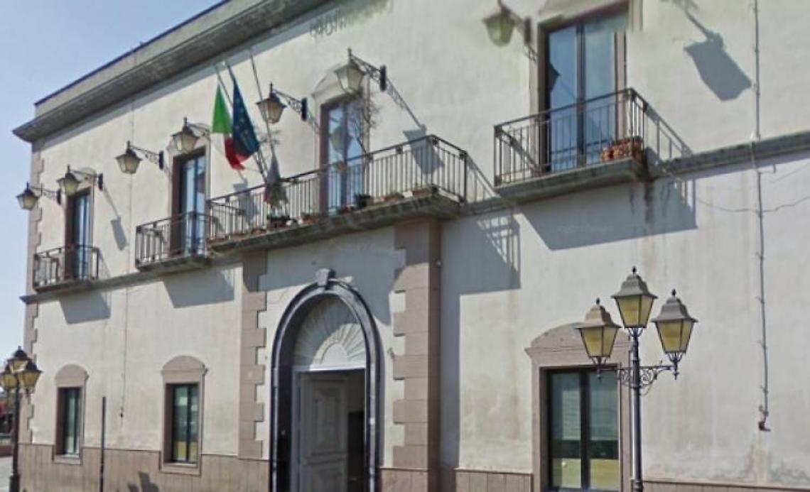 Mazzette e favori sessuali a Castel Volturno, in 20 a giudizio
